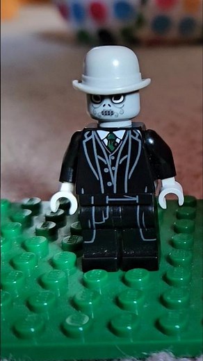 How to make a Lego Invisible Man
