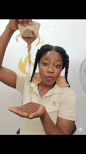 4.3K views · 70 reactions | Flaxseed gel is a lightweight, nutrient-rich gel that helps moisturize, define curls, and strengthen natural hair. It’s packed with omega-3 fatty acids, which reduce dryness and frizz, leaving your hair soft and shiny. It also provides great slip for detangling, helps reduce breakage, and defines curls without flakes or buildup. Because it's natural and gentle, it works well for all hair types, especially dry or curly hair. | Hair Tips & Lifestyle | Facebook