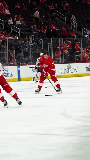 68K views · 208 reactions | Captain’s ready.  : NHL on TNT ➡️ tntdrama.com/nhl-on-tnt #NHLonTNT | NHL | Facebook