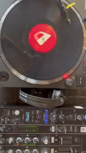 There’ll be some extra energy at the Centre this Sunday as our inclusive youth DJ workshop returns! Designed to build creativity and confidence in a supportive space, these sessions are made possible thanks to Carclew. If you’re at the Centre, you might hear some great beats as young people learn to mix and create music! | Pasadena Community Centre | Facebook