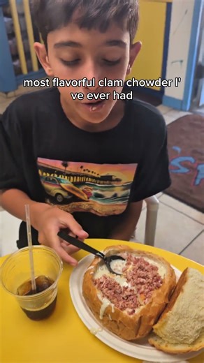 The Most Famous Clam Chowder in California! 🤯🥣 | Splash Café Review