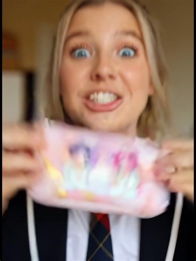 A stylized, themed backpack collection designed for fans of K-Pop and anime culture—specifically featuring Demon Hunter (also known as Demon Slayer: Kimetsu no Yaiba) artwork. This coordinated set combines fandom expression with practical, multi-purpose storage for daily use and travel.#3PieceBackpackSet #KPopDemonHunterBackpack #AnimeBackpack #TeensBackpack #TikTokMadeMeBuyIt#StValentinesDay2026 #ValentinesDayUK #BackpackGift #GiftForTeens #StylishBackpack#Easter2026 #EasterBreak #TravelBackpac