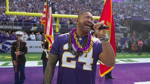 Esera Tuaolo Performs The National Anthem Prior To Vikings-Texans