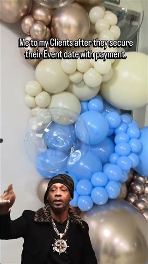 Blue, Champagne Gold chrome Balloon Backdrop Birthday Decoration. #El_decorador #backdropdecor