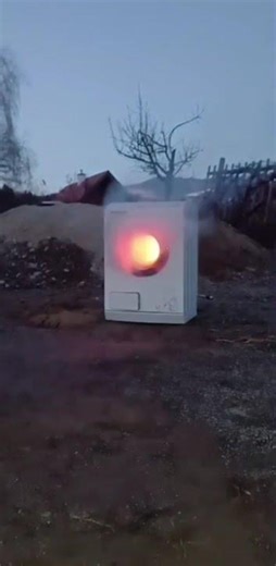 Happy New Year 😂 Silvester Fireworks in Washing Mashine #silvester #happynewyear