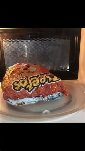 Microwave VS Cheetos 🧀🌮🥠What's next?