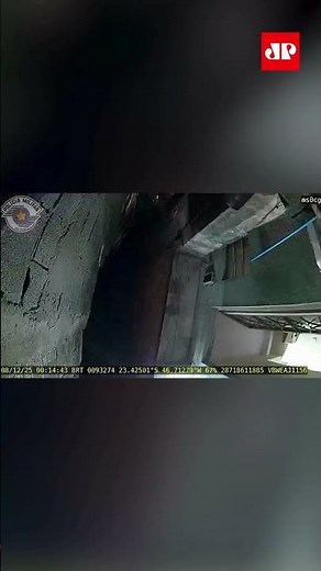 Casa explode durante ocorrência e deixa agentes feridos #shorts