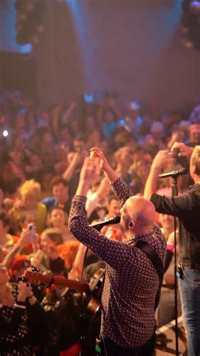 Goldene Jungs e.V. on Instagram: "🎭 Die nächsten Highlights der Session stehen vor der Tür! 💛🔥 Nach vielen starken Momenten in der letzten Session knüpfen wir genau dort an, wo wir aufgehört haben: mit der gewohnten Stimmung, dem vertrauten Miteinander und einem Programm, auf das ihr euch verlassen könnt. Unser nächstes Highlight steht bereits vor der Tür: 📅 24.01.2026 – Joldmädche Kostümparty 📍 Heising & Adelmann, Köln Freut euch auf genau das, was ihr von unseren Events kennt: beste Stimm