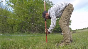 Bison Fencing 101 - Episode 38 🦬 Our Merch: https://www.crosstimbersbison.com/shirts 🦬 Instagram: https://www.instagram.com/crosstimbersbison/ 🦬 TikTok: https://www.tiktok.com/@crosstimbersbison?lang=en 🏕️ Visit our cabins! https://www.rockypointcabins.com/ Bison Ranching Email: xtimbersbison@gmail.com Brand Request to Partner With Us! Email: crosstimbersbison@wildamerica.management https://forms.gle/qdW5AZWfsbMjHmfd6 #bison #americanbison #farming #ranchlife #oklahoma #buffalo #farmlife #fa
