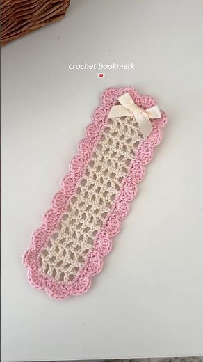 CROCHET BOOKMARK TUTORIAL 💌 #crochetbookmark #crochettutorial #crochetforbeginners #easycrochet