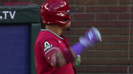 Random guy: "I could get a hit off of Paul Skenes in 100 pitches"3x MLB All-Star after seeing 8 pitches from Paul Skenes: