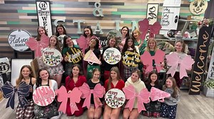 Madisonville Jr High CHEER Christmas Party! | Hammer & Stain - Covington