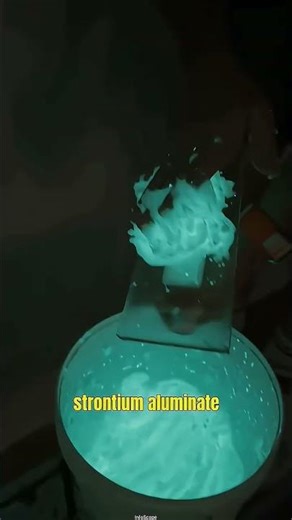 Strontium glowing element