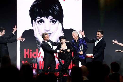 Liza Minnelli shocks with surprise appearance at 2026 GLAAD Awards