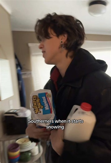 WE’RE SAFE 🥛🍞😝 #wlw #masc #nc #south #snow | snow