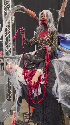Stuck in the spider web #spiderweb #transworld #halloween #animatronic #spider #fyp