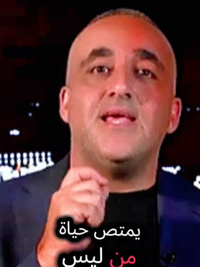 شنّت الولايات المتحدة ضربات جديدة على إيران الثلاثاء، قبل ساعات من الموعد الذي حددته لإعادة فرض حصار بحري على موانئها، رغم أن الرئيس دونالد ترمب لم يستبعد إمكان التواصل لإبرام اتفاق معها. ومن تداعيات هذا التصعيد المرتكز أساسا على تباينات بشأن مضيق هرمز الحيوي لإمدادات الطاقة العالمية، ارتفاع سعر برميل خام برنت بنسبة 5,1 في المائة ليبلغ 87,51 دولارا، فيما ارتفع سعر خام غرب تكساس الوسيط بنسبة 3,9 في المائة ليصل إلى 81,21 دولارا للبرميل. وقصفت القوات الأميركية أهدافا عسكرية في مدن واقعة في جنوب إير