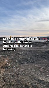 Houses in Canada are so expensive nowadays. I wonder if the next generation can still afford to buy a house in Canada. I hope the government is addressing this issue. I remember when I first came to Canada, I saw a house for sale in London Ontario and it was only 75K. Where can you find this price nowadays? Houses in Toronto and Vancouver are now over a million dollors #buhaycanada #albertarealestate #reelsvideoシ | Christian Llobrera