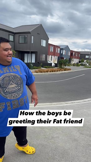 7.5M views · 109K reactions | Bros be acting like it’s a punching bag藍藍 | Uce Gang | Facebook