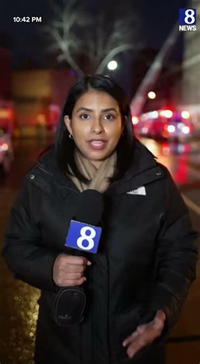 Shocking Fire Erupts in High-Rise — Firefighters Regain Control😧😧