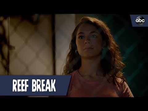 Petra Tricks Regina - Reef Break