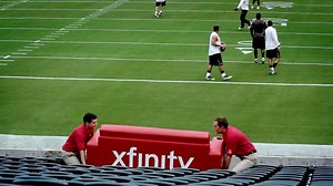 Xfinity TV Commercial 'Thursday Night Football'