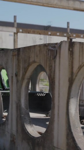 Got new projects in mind? Avant’s ready. Check out this 735i in action - built to handle whatever comes next. #AvantTecno #AvantLoader #AvantInAction #CompactLoader #753i #WorkSmart #ConstructionLife #GroundsMaintenance #LoaderLife | Avant Tecno