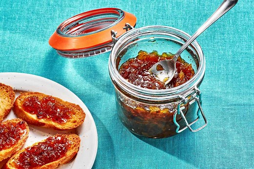 From Burgers to Cheese Boards, This Caramelized Onion Jam Steals the Spotlight