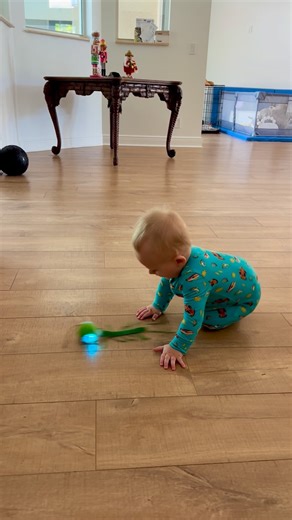 Brandon McMillan | As a parent I’m just now learning cat toys are way more entertaining than human toys. #babies #babyboy #cattoys | Instagram