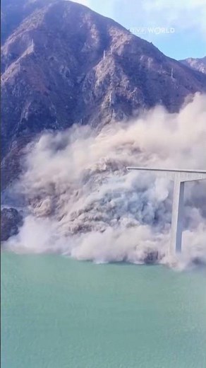 Collapse of a newly opened #bridge in southwest #China