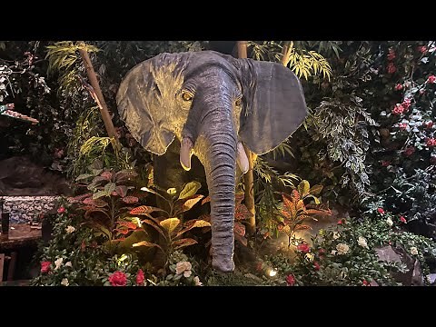 Rainforest Cafe Elephants at Katy Mills Texas