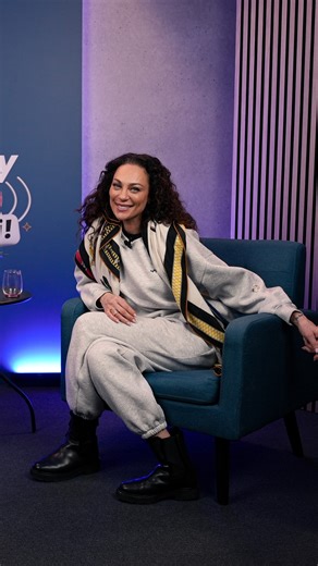 POCHER.Club on Instagram: "Dschungelkönigin, Mutter, starke Frau. Mit Lilly Becker habe ich ausführlich über Familie, Kinder, das Leben nach dem Dschungelcamp und persönliche Erfahrungen gesprochen. Ein ehrliches Gespräch mit vielen reflektierten Rückblicken und persönlichen Einblicken. Die neue Folge "Hey Olli" findest du jetzt im Pocher Club. #pocherclub #oliverpocher #heyolli"