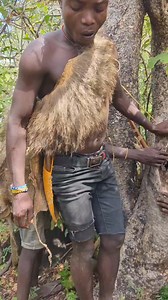 How skillful is this people 🐝🐝🐝 | Hadzabe Activities - Eyasi