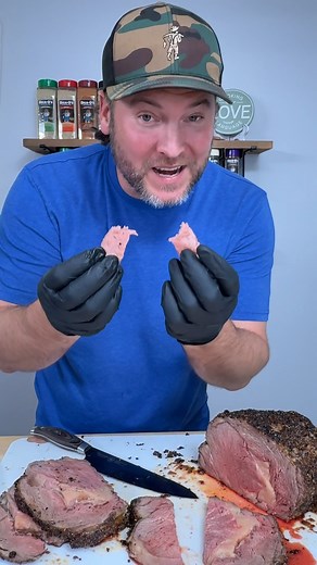 This is the secret to the most tender Prime Rib you’ll try this holiday season! I make this every year and it goes viral, have you made this before? Recipe down below!🤤🔥 Ingredients: For the Marinade • 1 gallon whole milk • 1 bottle Creole butter For the Prime Rib • 4 bones prime rib (10 pounds) For the Seasoning Concoction • 2 tbsp Dan-O’s Preem-O • 4 tbsp mayonnaise • 1 tbsp stone-ground mustard Additional • 4 pieces of long twine • Paper towels Instructions: Marinate the Prime Rib • In a la