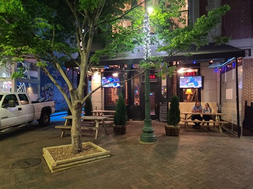 95 S Main St, Memphis, TN 38103 - Retail for Sale | LoopNet