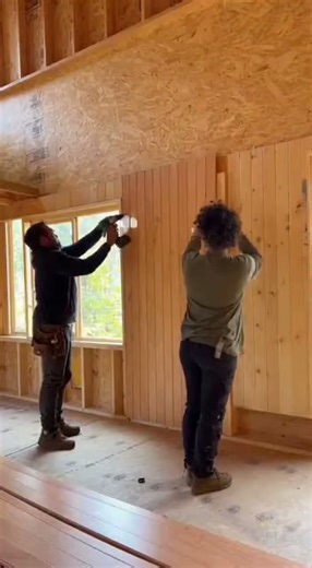 Treehouse Loft Bedroom Makeover | Curved Timber Stair & Skylight 🌙🌿