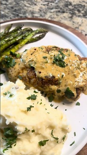 From the kitchen to your screen —Turn the volume up and get hungry #FoodReel #ChefLife #CookingShow