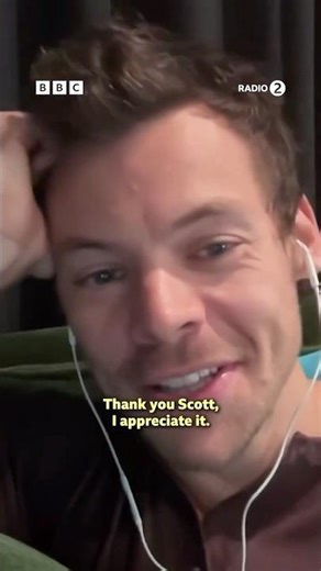 The true fans remember #1DDay! 🧡 #HarryStyles #OneDirection #1D #ScottMills ‪@HarryStyles‬