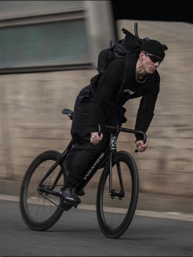 AVAILABLE NOW Dosnoventa® 05 TOKYO frame-set is now available in all sizes. Limited quantities. Worldwide shipping. Get yours at dosnoventabikes.com More info at sales@dosnoventabikes.com . . . . . . . . . . . . . . . . #dosnoventa #도스노벤타 #ドスノヴェンタ #dsnv #dsnvtokyo