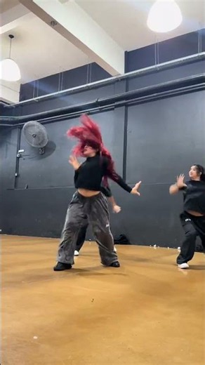 Yo te esperaré 🕊️ 🔥 CLASES Y TALLERES 💃🕺 Reggaetón y más 📚 Diferentes niveles 🎥 TUTORIALES 📲