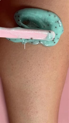 V-Facial at SugaringNYC Your skincare routine shouldn’t stop at your face. Our V-Facial at SugaringNYC is a targeted treatment designed specifically for the bikini area - especially after sugaring. It helps calm, restore, and improve the skin where it matters most. What it helps with: • Ingrown hairs • Post-hair removal irritation • Dark spots & uneven tone • Congestion & clogged pores • Dry or rough texture This treatment includes deep cleansing, gentle exfoliation, extractions (if needed), soo