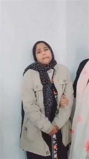 Ambalika Kumari, a Child Development Project Officer (CDPO) posted in Motihari, Bihar, was caught red-handed taking a ₹4,000 bribe. She chose shortcuts to wealth instead of duty and integrity. Now that the act is exposed, the confidence is gone — and the tears have begun. | Shonee Kapoor