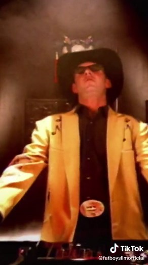 Right about now, the funk soul brother, check it out now... 🕺🏽🎧 #backtothemusic #90s #rockafellerskankdancechallenge #fatboyslim