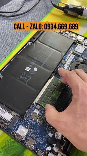 Nâng RAM Dell E7390 Máy Chạy Mượt Như Mới.