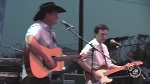 Tracy Byrd Live at Showdown on the Sabine!! Country star Tracy Byrd performs "Don't Take Her (She's All I Got)" and "Don't Love Make A Diamond Shine" live at Showdown on the Sabine in Orange, TX!! King of the Road Productions captured this exclusive concert footage and interview for the King of the Road Show HD on Fox 4 SETX & The CW!! www.jimkingoftheroad.com | Jim King