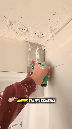 Pro Drywall Finishing Trick! Using a Plaster Trowel to Smooth Ceiling Corners Perfectly