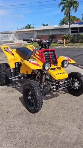 Energy Power Solutions | 🏁 YAMAHA BANSHEE 350 (1997) listo para proyecto serio 🛠️ Si lo quieres montar full performance, aquí lo tienes con todos los accesorios... | Instagram