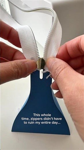 This tool has saved me from zipper rage 🙃 Search zipper jig on makerworld to get the file! #sewing