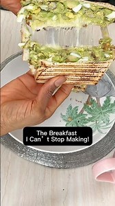High Protein Avocado & Chicken Breakfast Toastie | Easy UK Breakfast Recipe 🥑🧀