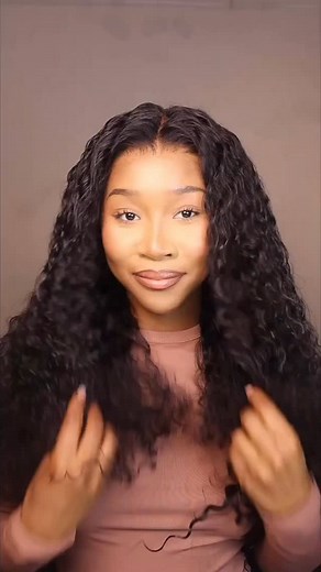 Ladies, you are always asking where I get my hair from, today is wig plug day 💕 This unit is a : PREMAX WIGS | FLEXI-FIT INVISI DRAWSTRING CAP 360 HD LACE WATER WAVE LONG WIG PRE-CUT LACE | 24 INCHES @luvmehair_southafrica has a Combo Sale 2 Wigs Down to R999, Buy any wig will get Free Gift Set Valued R2500 Discount Code: KOLATHAND, link in my bio #luvmehairsouthafrica #luvme #premaxwigs #gluelesswigs | Thandiwe Dube